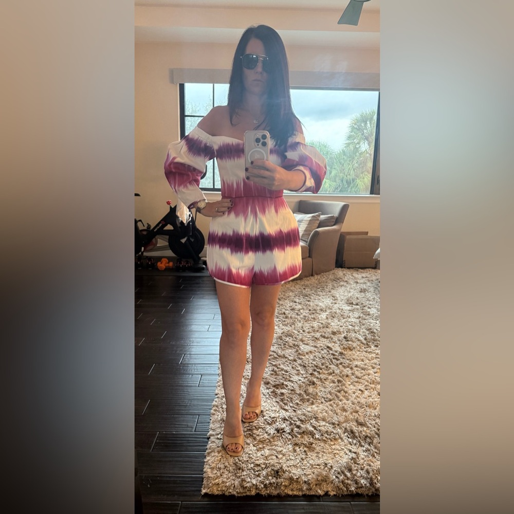 Elegant Off-Shoulder Purple and Whi